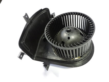 Ventilátor topení VW GOLF III NRF 34064