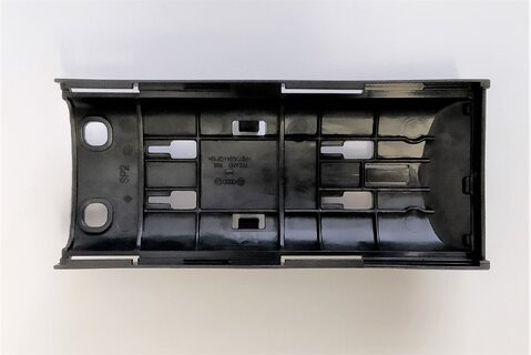 Kryt nosiče pojistek VW, ORIGINAL 6R0937565 Kryt nosiče pojistek VW, ORIGINAL 6R0937565