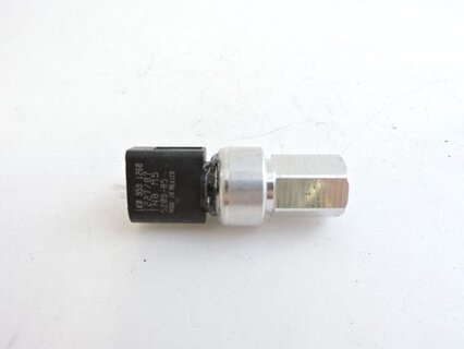 Spínač klimatizace OCTAVIA, EU NRF38935