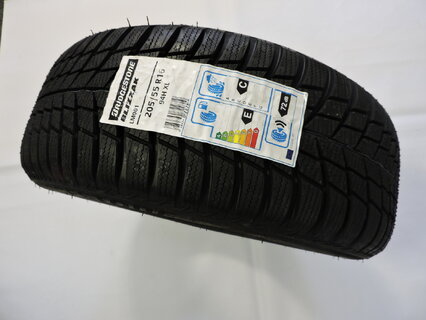 Bridgestone Blizzak LM001 205/55 R16 94H