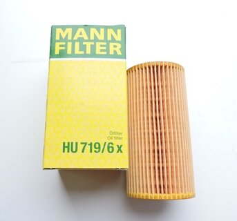 Filtr oleje OCTAVIA II. 2,0 FSI MANN FILTER HU719/6x