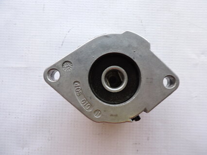 Kladka napínací VW INA 533008630 , 028903315N Kladka napínací VW INA 533008630 , 028903315N