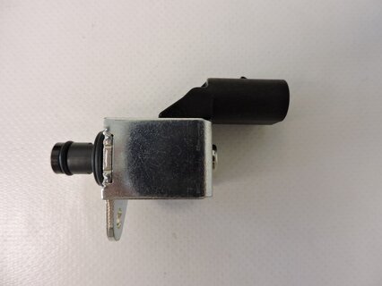 Ventil vodního čerpadla FABIA III. 1,4 TDI, ORIGINAL 04L907284A