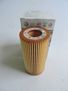 Filtr oleje OCTAVIA II. 2,0 FSI, ORIGINAL 06D115562