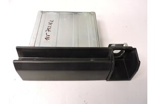 Popelník přední černý FAVORIT od 1993, CZ 115793162