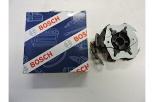 Držák uhlíku kompletní OCTAVIA I., BOSCH 1004336619